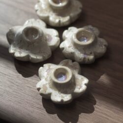 Poppy stone ou pierre d'apaisement en grès
